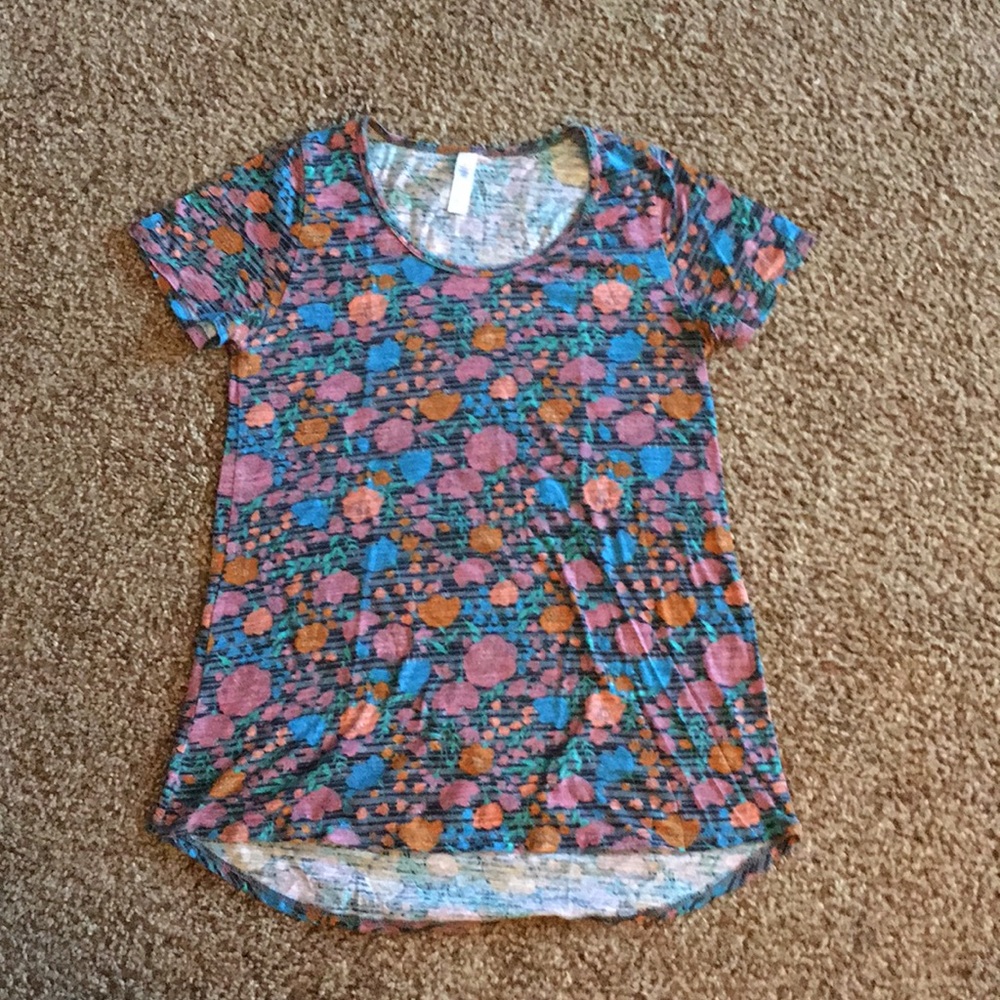 Lularoe classic t